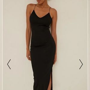 NA-KD Midi Black Strap Dress